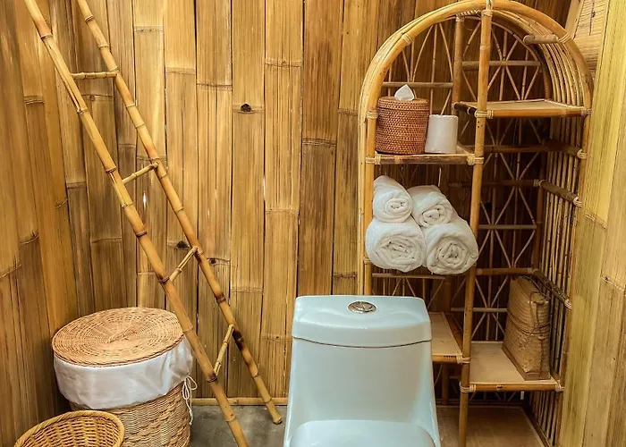Ferienhaus Kawig Bamboo House - Ricefield View, Eco Bamboo *