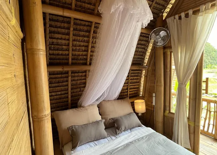 Kawig Bamboo House - Ricefield View, Eco Bamboo Ferienhaus