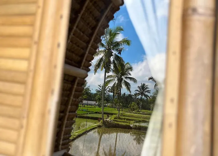 Kawig Bamboo House - Ricefield View, Eco Bamboo * Tampaksiring