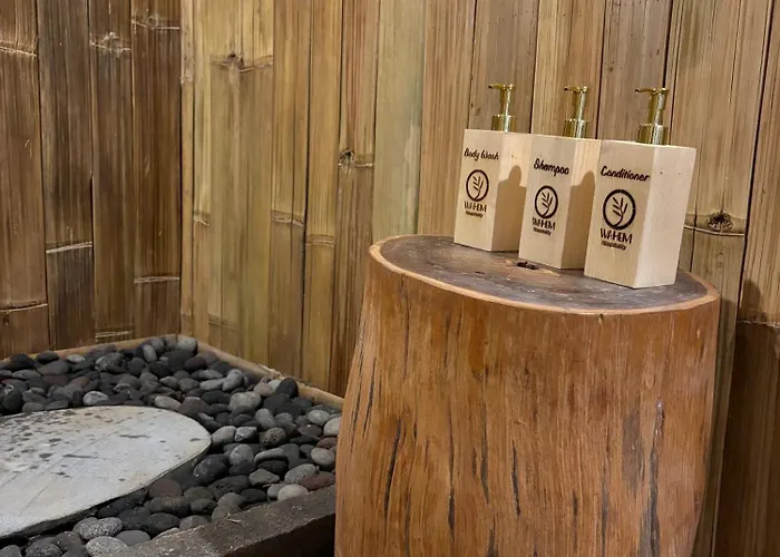 Ferienhaus Kawig Bamboo House - Ricefield View, Eco Bamboo Tampaksiring